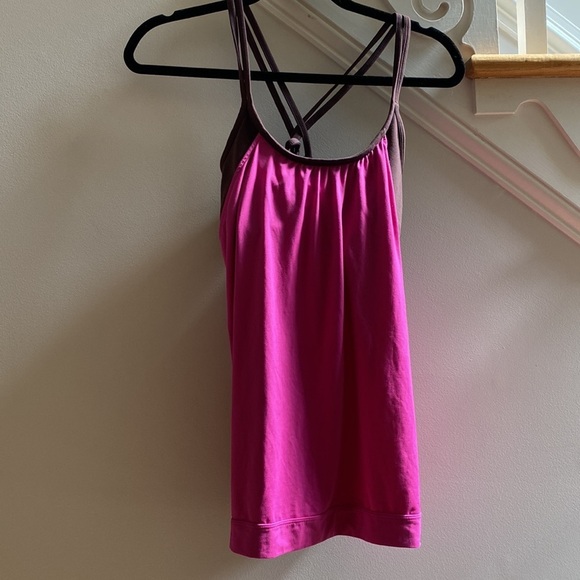 Athleta Hidden Agenda No Limits Built in Bra Racerback Tank Pink Deep Burgundy M - Picture 1 of 10